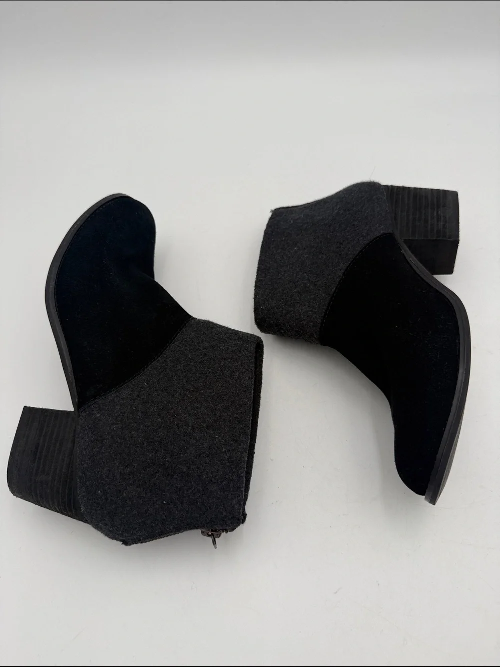 Toms Black Charcoal Two-Tone Ankle Booties 8.5 casual wool upper casual fall Y2K